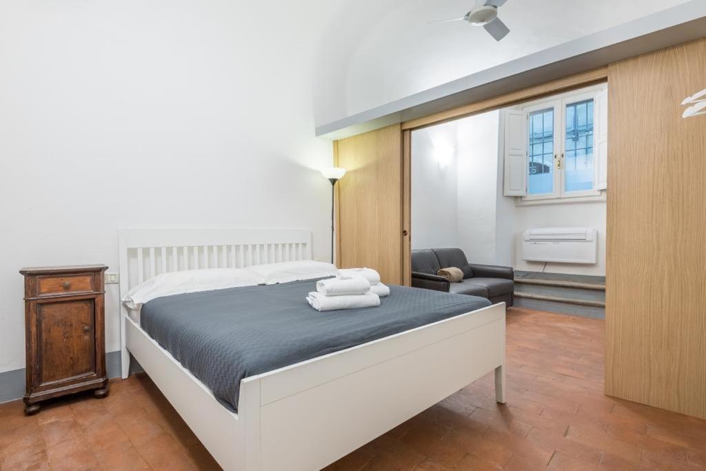 La Casa Di Ugo-a Due Passi Dal Duomo Apartamento *